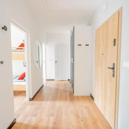 New & Cozy Apartment By The Park Chorzow Exterior photo